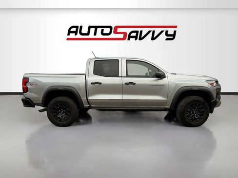 Used 2024 Chevrolet Colorado Trail Boss image 8