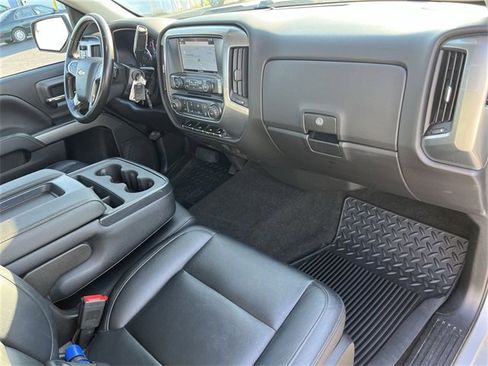 Certified 2018 Chevrolet Silverado 1500 LT w/ LT Convenience Package image 24