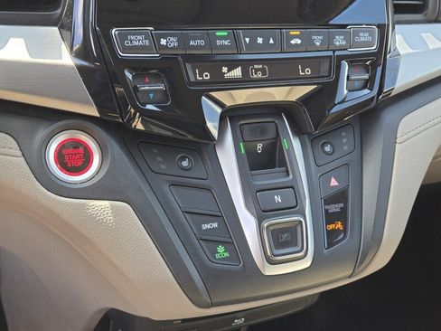 Used 2018 Honda Odyssey EX-L image 21