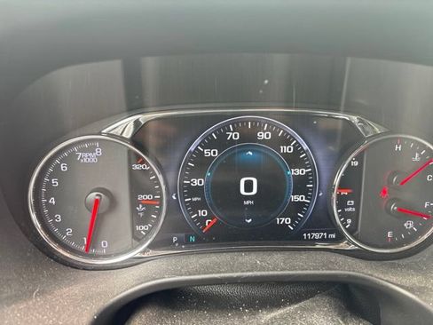 Used 2017 GMC Acadia Denali AWD/4WD image 10