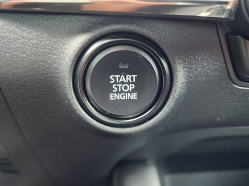 Used 2024 MAZDA MAZDA3 s image 25