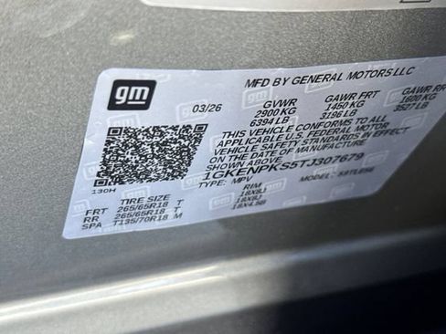 Used 2026 GMC Acadia AT4 AWD/4WD image 27