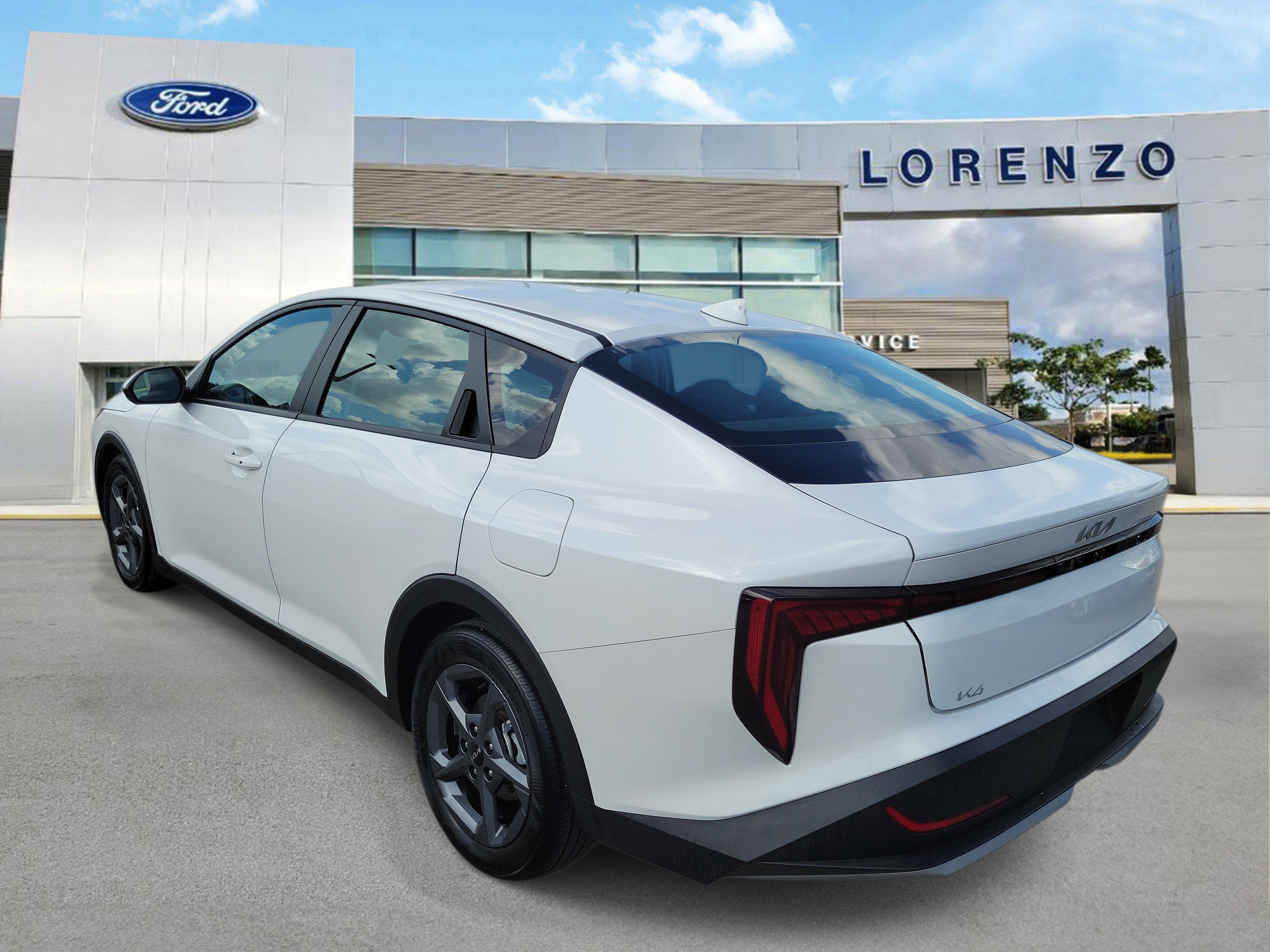 Used 2025 Kia K4 FWD image 7