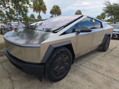 Used 2026 Tesla Cybertruck AWD Crew Cab image 1