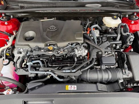 Used 2025 Toyota Camry LE FWD image 29