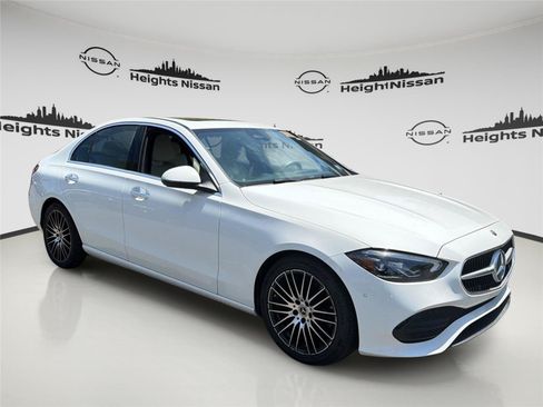 Used 2025 Mercedes-Benz C 300 4MATIC Sedan image 6