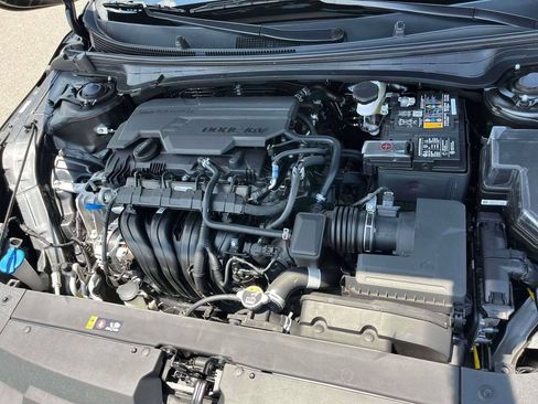 Certified 2025 Kia K4 FWD image 35