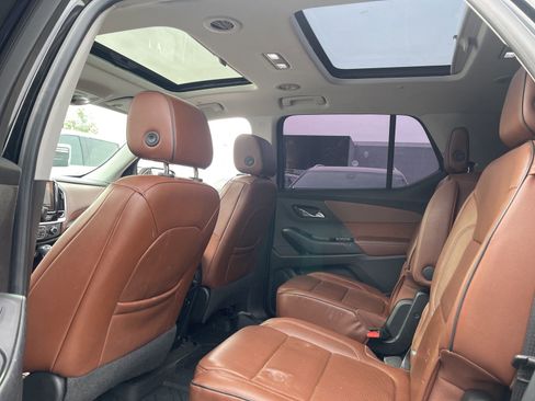 Used 2018 Chevrolet Traverse High Country image 4