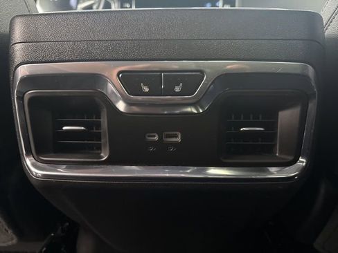 Used 2024 Chevrolet Silverado 1500 LTZ image 18