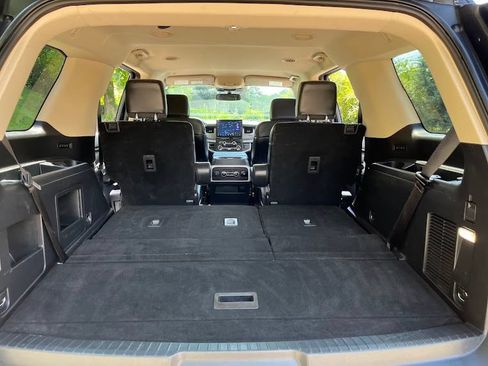 Used 2022 Ford Expedition XLT RWD image 44