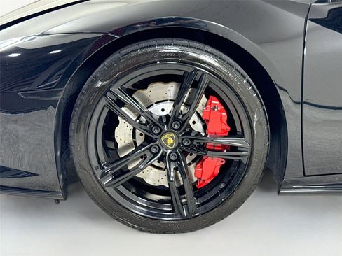 Used 2021 Lamborghini Huracan EVO image 38