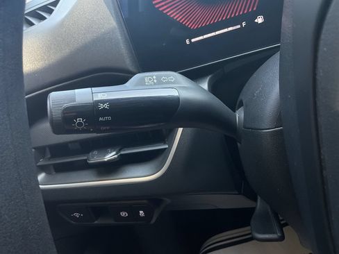 Used 2025 Kia K4 FWD image 29