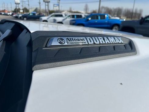 Used 2024 Chevrolet Silverado 2500 High Country w/ High Country Premium Package image 44