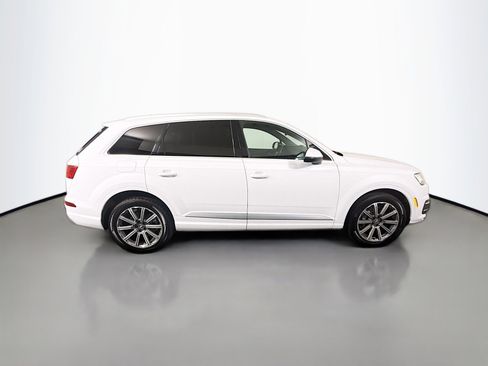 Used 2018 Audi Q7 3.0T Prestige w/ Prestige Package image 11