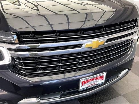 Used 2024 Chevrolet Suburban LT AWD/4WD image 30