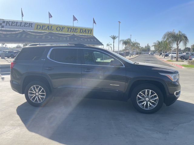 Used 2017 GMC Acadia SLE FWD image 9