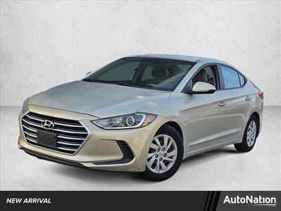 Used 2017 Hyundai Elantra SE