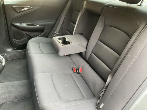 Used 2020 Chevrolet Malibu LT FWD image 33