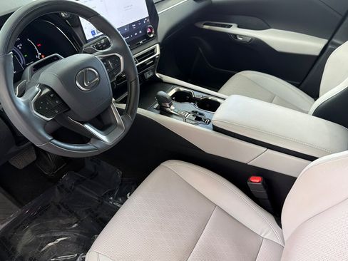 Certified 2023 Lexus RX 350 w/ Cold Area Package AWD/4WD image 11