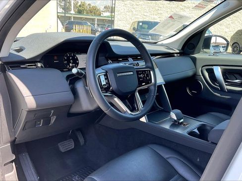 Used 2024 Land Rover Discovery Sport S image 17