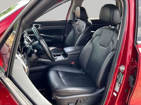 Used 2022 Kia Sorento S FWD image 8
