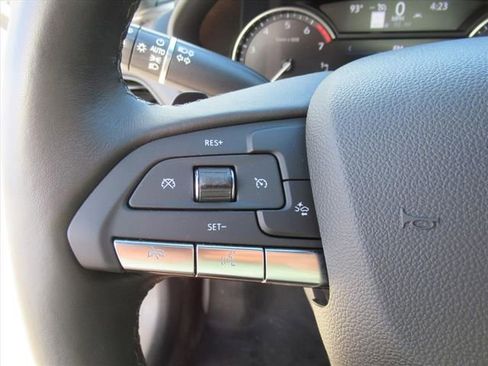 Used 2023 Cadillac CT4 Luxury w/ Sun And Sound Package RWD image 23