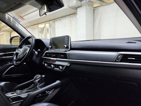 Used 2020 Kia Telluride LX image 23