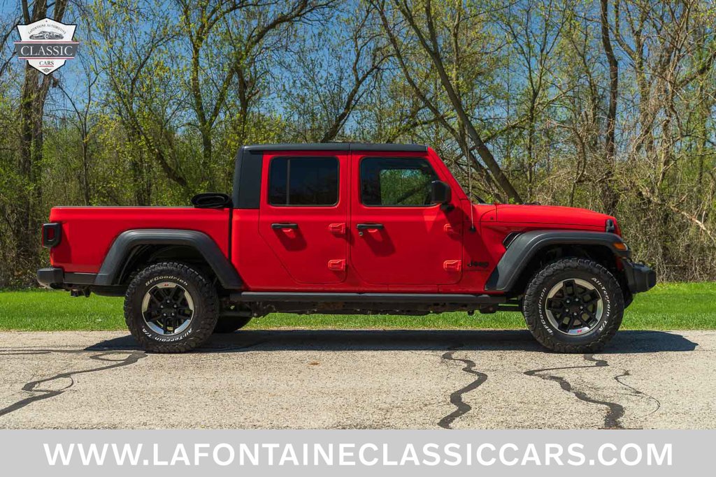 Used 2020 Jeep Gladiator Sport w/ Technology Group AWD/4WD image 29