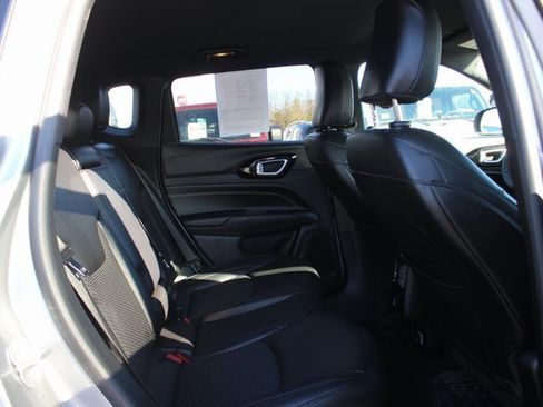 Used 2022 Jeep Compass Altitude image 28