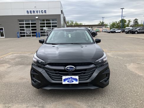 Used 2024 Subaru Legacy Premium AWD/4WD image 3