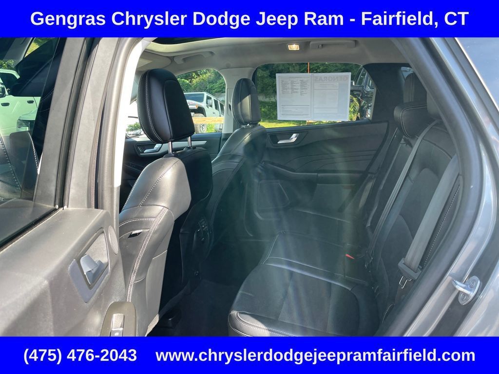 Used 2021 Ford Escape SEL w/ Technology Package AWD/4WD image 42