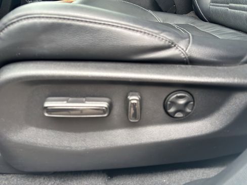 Used 2021 Honda CR-V Touring image 16