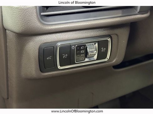 Used 2024 Lincoln Corsair AWD w/ Equipment Group 101A image 29
