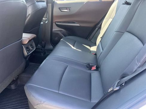 Used 2023 Toyota Venza Limited AWD/4WD image 21