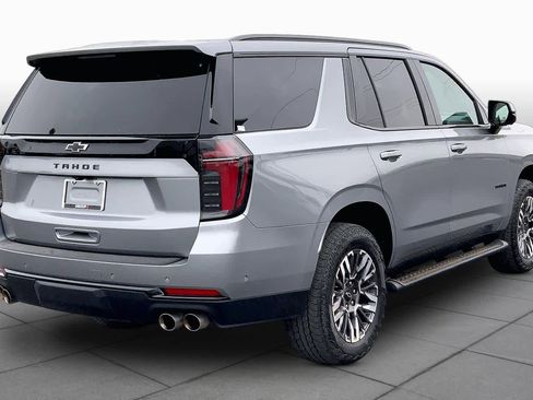 Used 2025 Chevrolet Tahoe Z71 AWD/4WD image 13