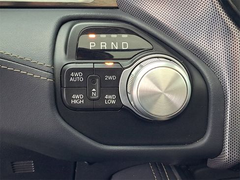 Used 2019 RAM 1500 Limited image 18