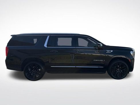 Used 2024 GMC Yukon XL Denali w/ Max Trailering Package AWD/4WD image 4