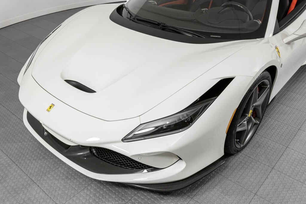 Used 2022 Ferrari F8 Tributo RWD image 19