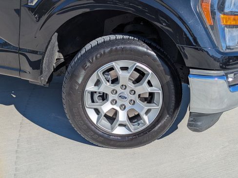 Used 2023 Ford F150 XLT image 10