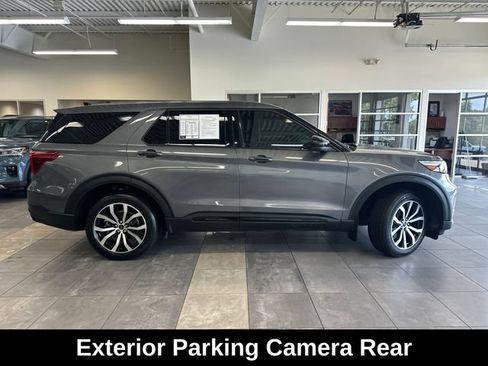 Used 2022 Ford Explorer ST AWD/4WD image 13