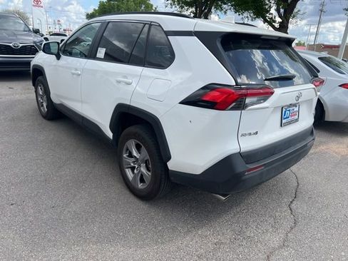 Used 2025 Toyota RAV4 XLE image 2
