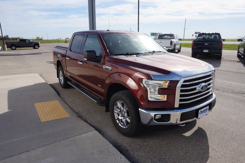 Used 2016 Ford F150 XLT w/ Equipment Group 302A Luxury AWD/4WD image 5