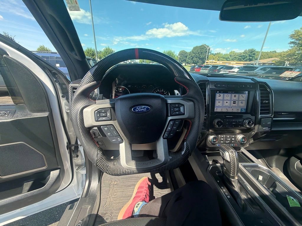 Used 2019 Ford F150 Raptor w/ Equipment Group 802A Luxury AWD/4WD image 12