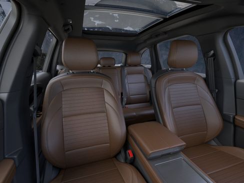 New 2026 Lincoln Nautilus Reserve w/ Jet Appearance Package AWD/4WD image 10