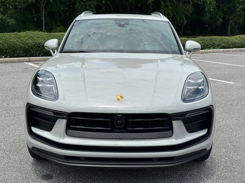 Used 2026 Porsche Macan AWD/4WD image 26