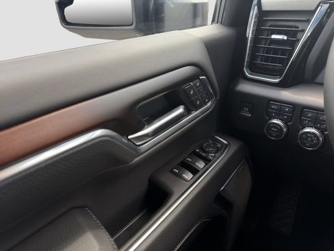 New 2026 GMC Sierra 2500 Denali w/ Technology Package AWD/4WD image 28