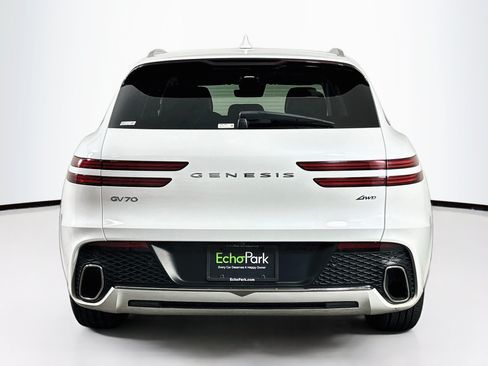 Used 2025 Genesis GV70 2.5T AWD/4WD image 7