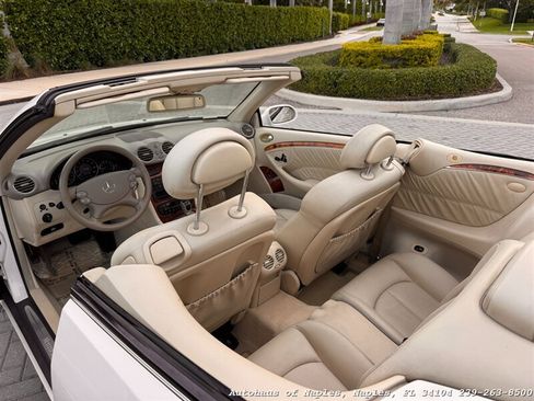 Used 2004 Mercedes-Benz CLK 320 Cabriolet image 22