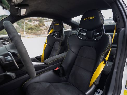 Used 2019 Porsche 911 GT3 RS image 27