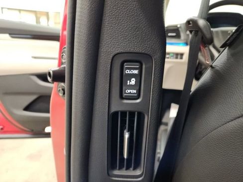 Certified 2025 Honda Odyssey Elite image 29